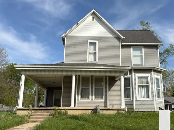 129 W Columbus St, Mount Sterling, OH 43143