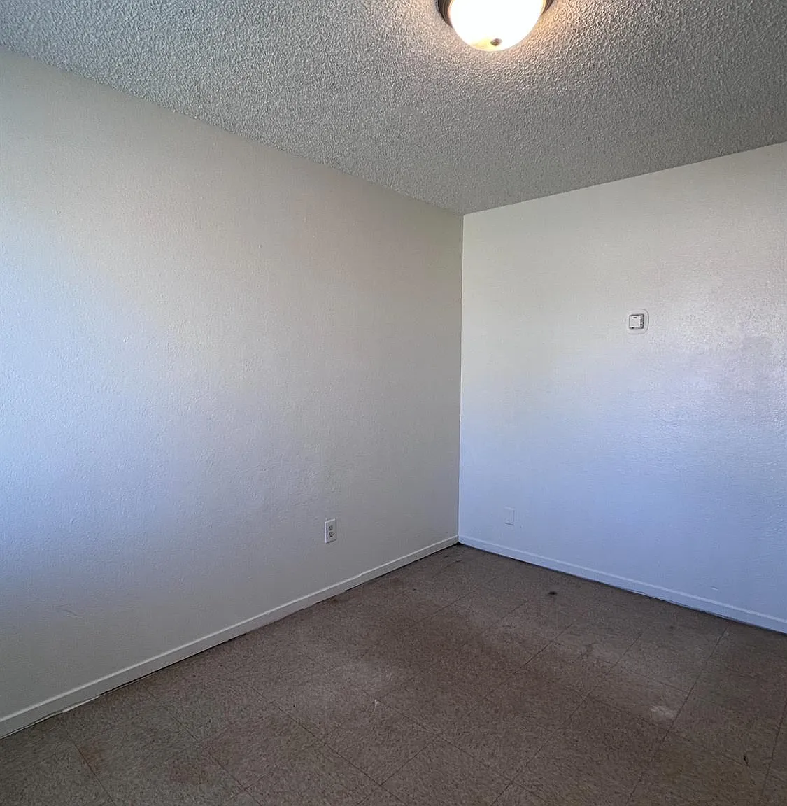 1 bed, 600 sqft, $750 — Photo 3