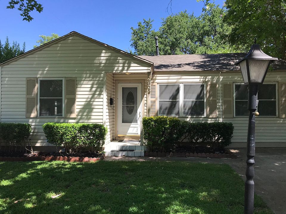 1st image of 2829 S Hills Ave