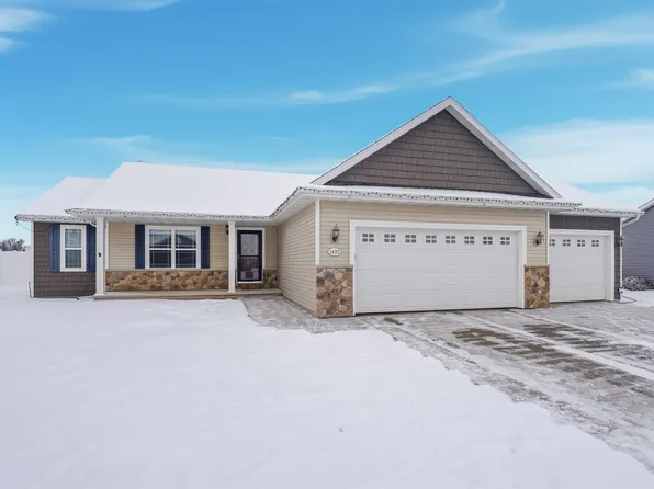 1435 Anthem Dr, Neenah, WI 54956