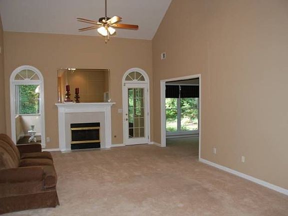 Family Room w/FP
