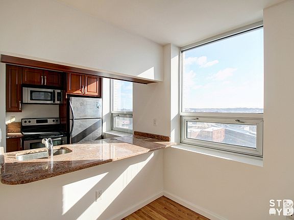 5th image of 358 Grove St #D9