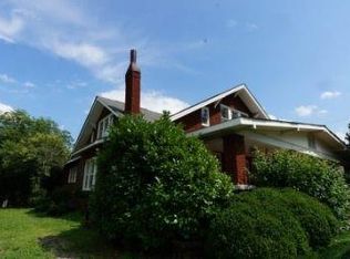 305 S College Ave, Newton, NC 28658