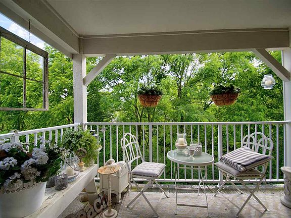 2nd image of 2276 Edenderry Dr Unit 102