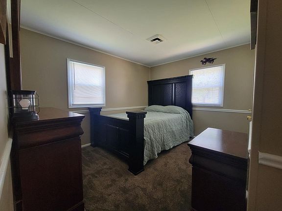 5th image of 809 Richardson Dr
