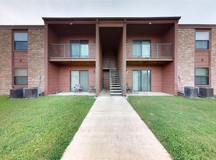 904 University Oaks Blvd APT 124, College Station, TX 77840