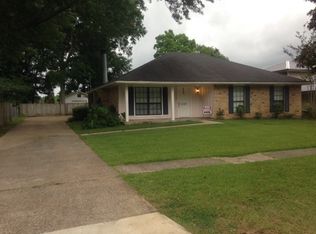 3327 39th St, Zachary, LA 70791