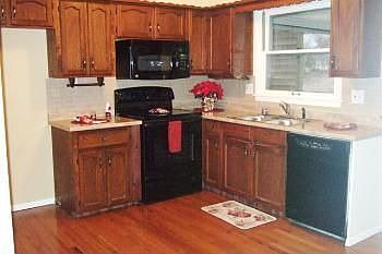 2nd image of 3516 S Rogers Ln