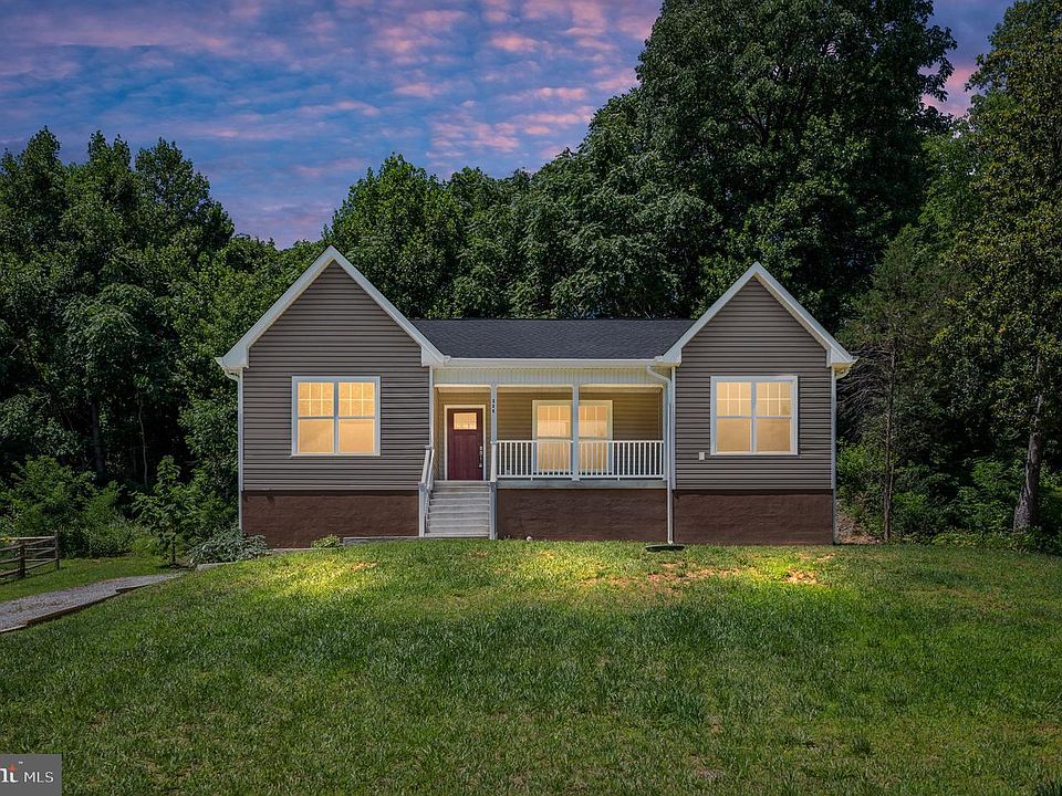 1st image of 336 American Dr