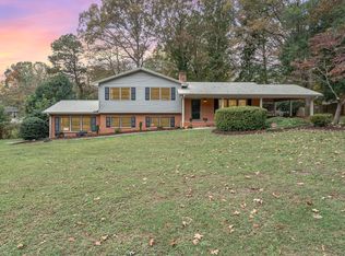 3713 Vesta Dr, Raleigh, NC 27603