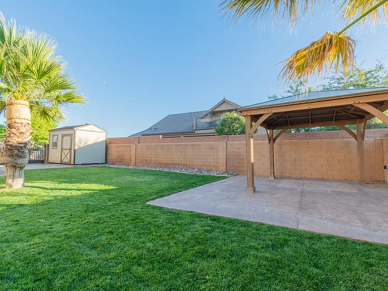 2676 S Wilson Dr — Photo 11