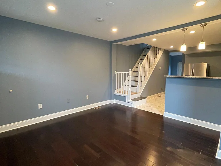 4214 Woodlea Ave — Photo 6