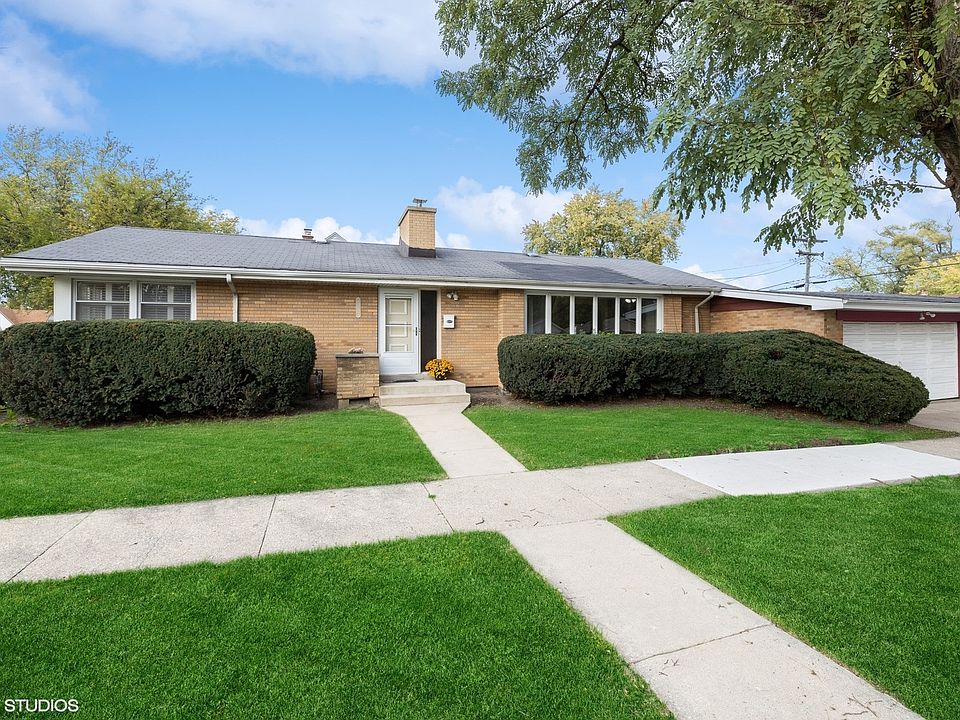1st image of 1557 Heidorn Ave