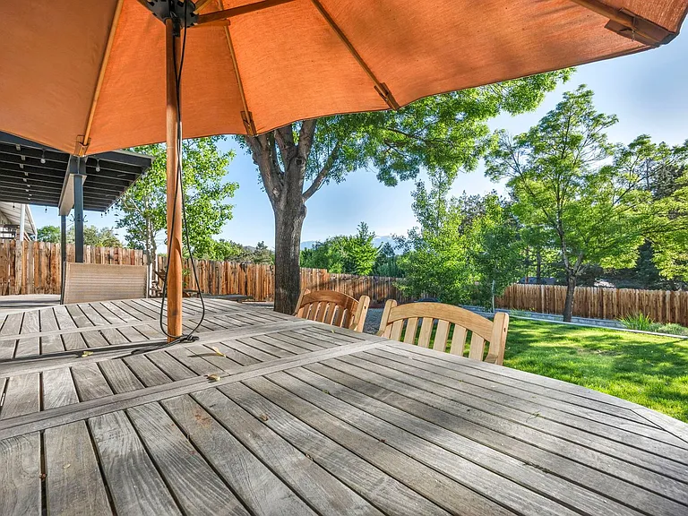 2655 Parkway Dr — Photo 35