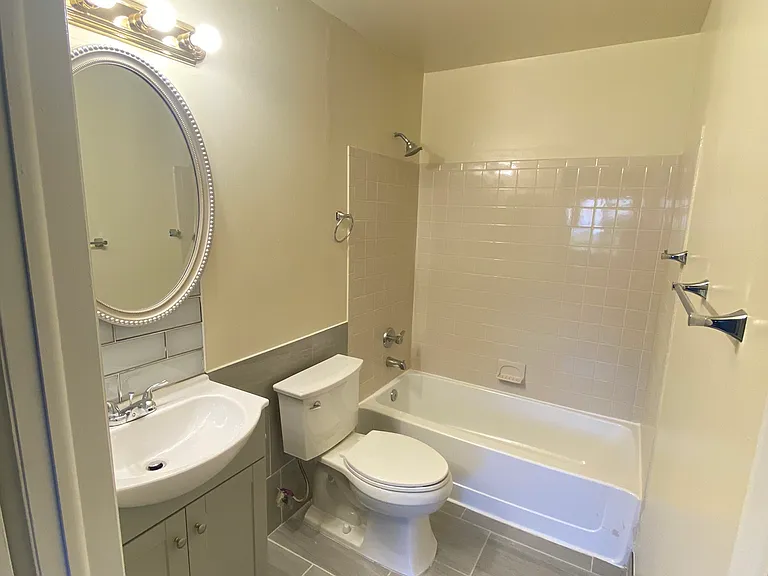 2408 Ravens Crest Dr #2408 — Photo 14