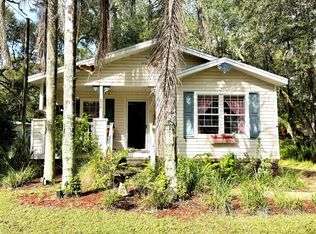 516 Central Blvd, Pierson, FL 32180