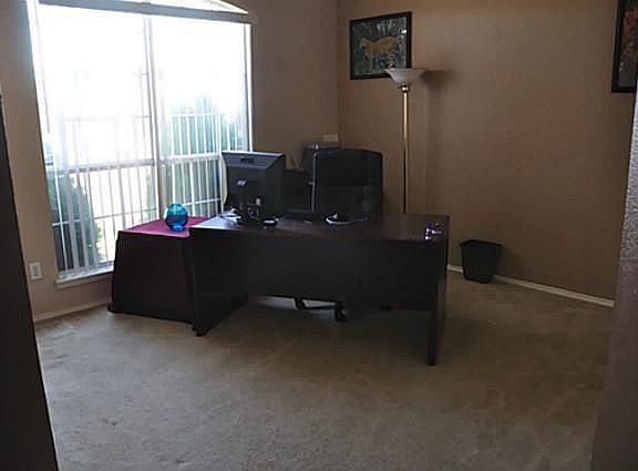 2nd image of 327 Kingfisher Ln