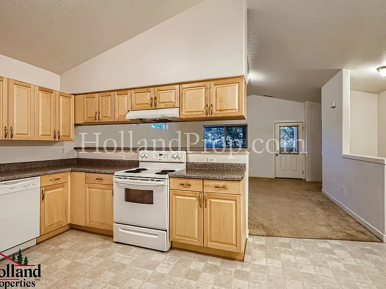 4415 NE 88th Ave #3 — Photo 11