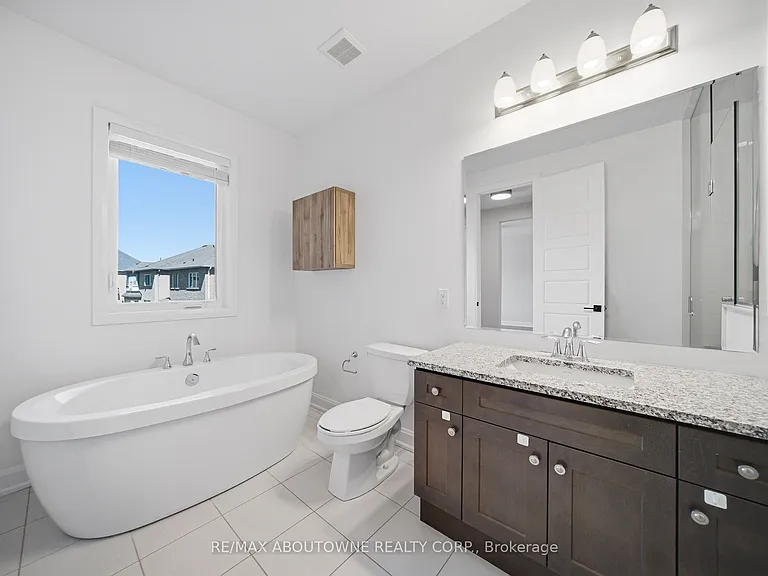 3281 Post Rd — Photo 33