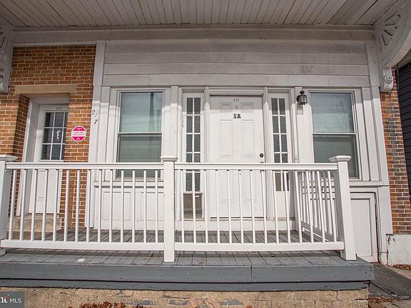 2nd image of 217 W Lancaster Ave
