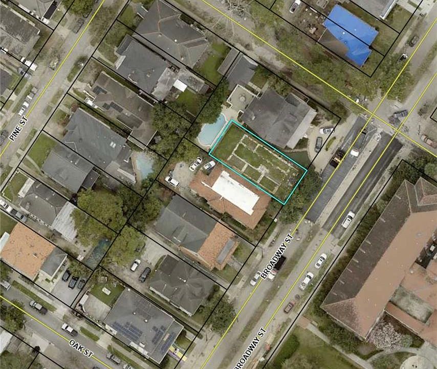 1st image of 1230 Broadway St