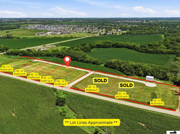 5655 Hickman Rd #B1-l4, Hickman, NE 68372