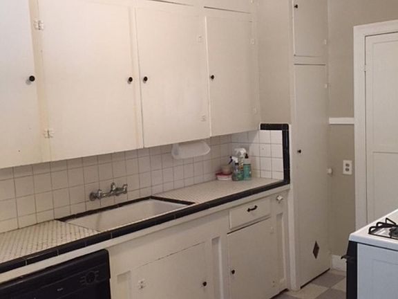 Gas stove, dishwasher and frost free refrigerator with tons 