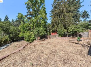 3176 Jordan Rd, Oakland, CA 94602