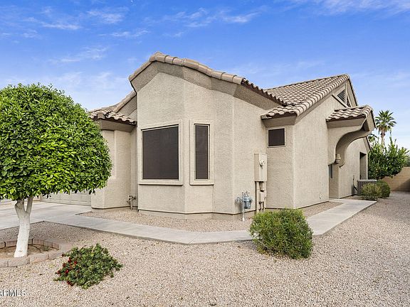 2nd image of 4202 E BROADWAY Road #50