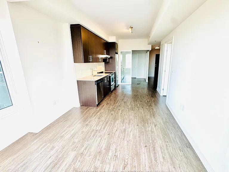 212 King William St #1220 — Photo 8