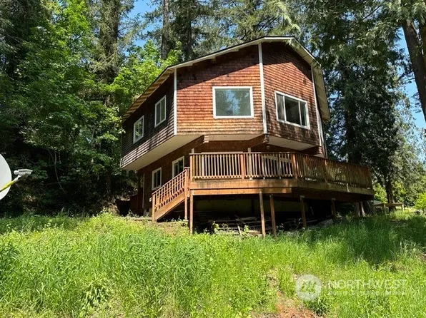 21231 NE Lucia Falls Road, Yacolt, WA 98675