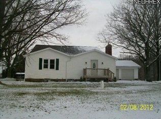 2374 Homeworth Rd, Alliance, OH 44601
