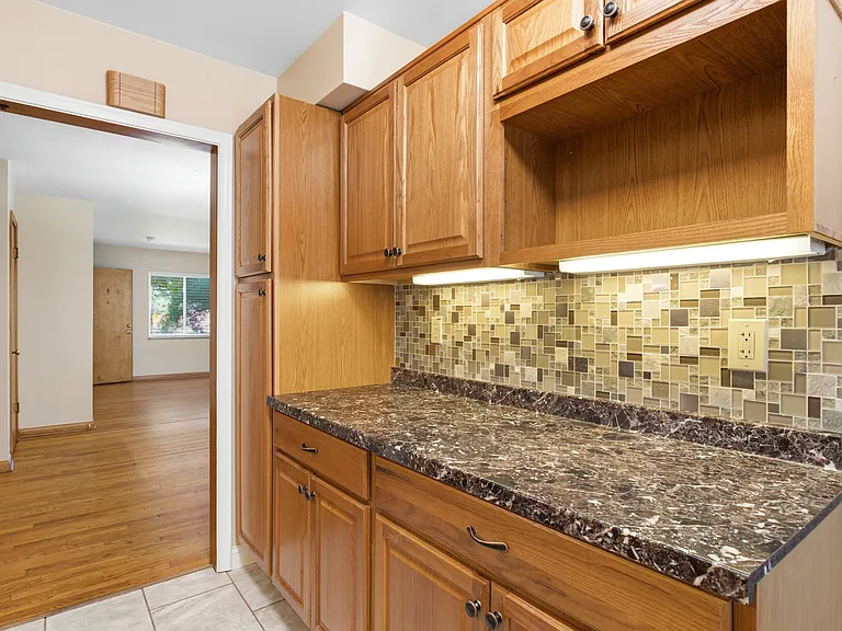 Alot of counter space for your stuff or for your cooking pleasure. Tons of storage space too.