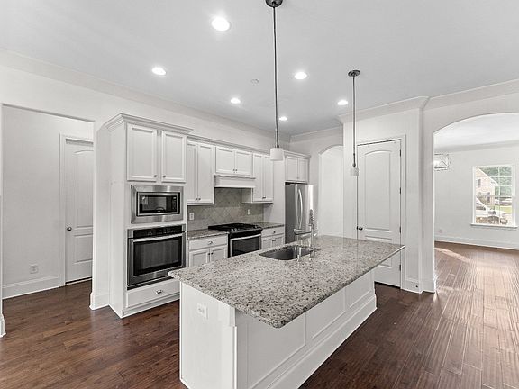 2nd image of 2345 Carouth Ct