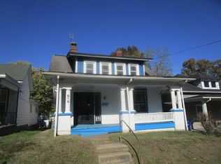 619 Elm Tree Ln, Lexington, KY 40508