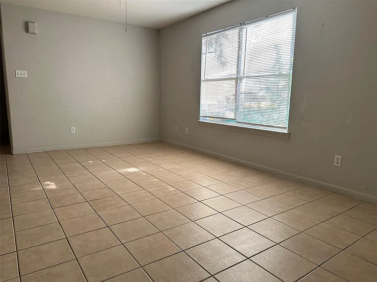 5434 Cherie Crest Ct — Photo 6