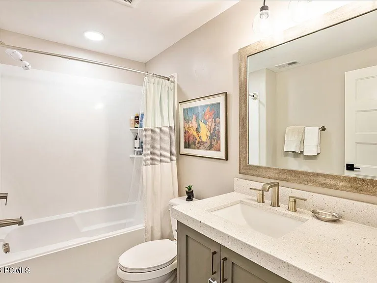 11541 N Upside Dr — Photo 39