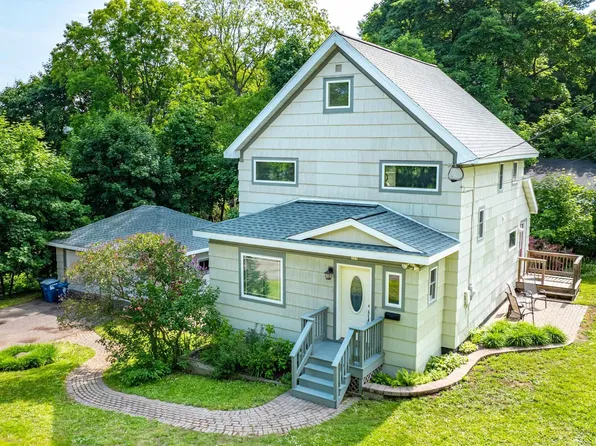 305 Emerald St, Houghton, MI 49931