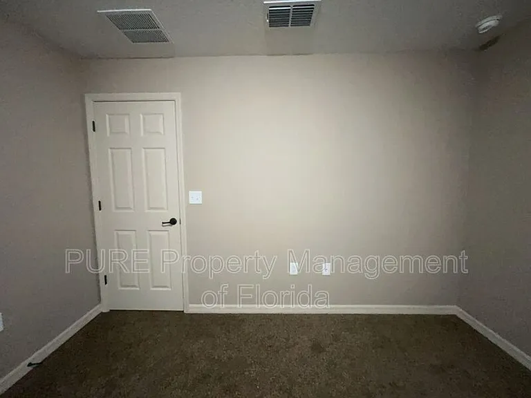 8819 SW 132nd Ln — Photo 22