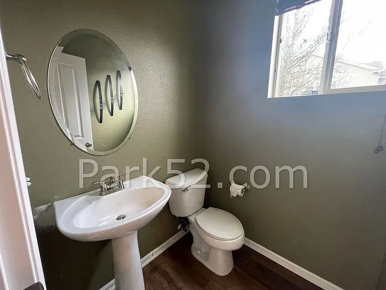6418 41st St E — Photo 9