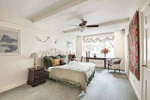 Sold by Stribling | media 5