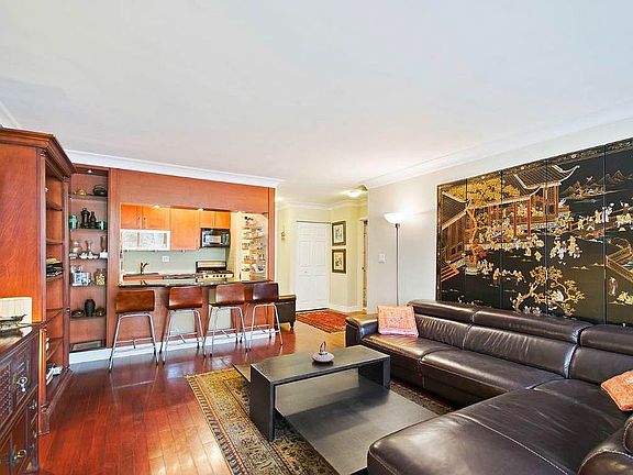 2nd image of 510 E 80th St APT 4D