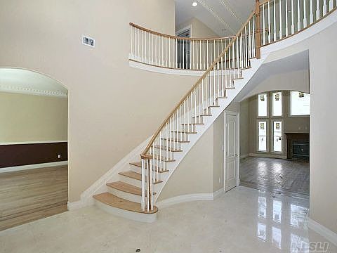 3rd image of 76 Shelter Ln