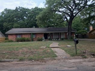 2108 Dartmouth Ln, Corsicana, TX 75110