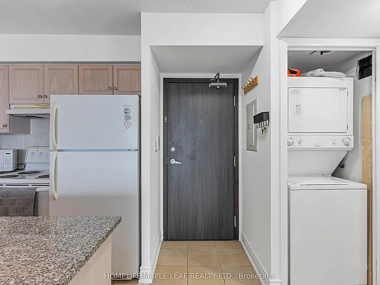 210 Victoria St #3505 — Photo 18
