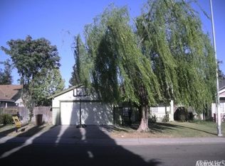 9214 N Shell St, Delhi, CA 95315