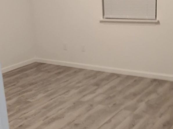 1100 W Bowen Blvd APT D