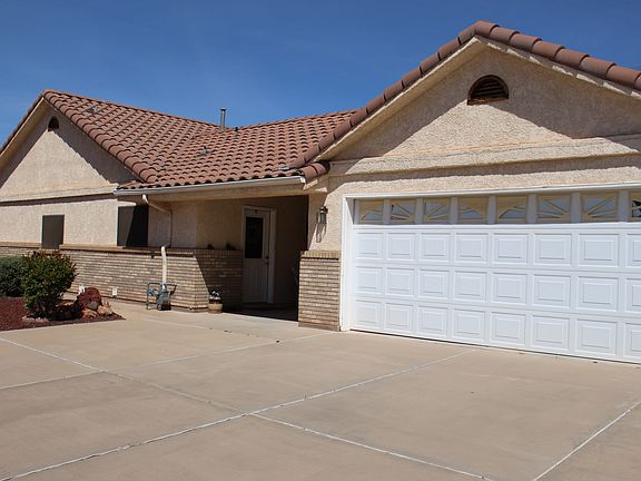 3rd image of 3165 W Canyon View Dr