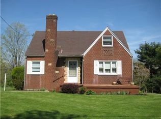 1325 Oakridge Rd, Mc Donald, PA 15057