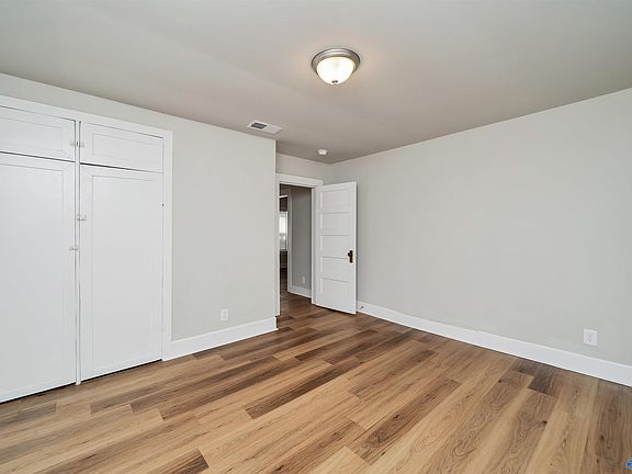 5th image of 2413 Kildare St NW